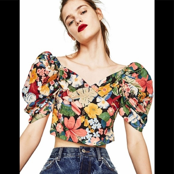 Zara Tops Zara Floral Crop Top Poshmark